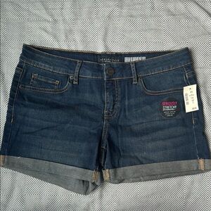 Aeropostale Blue Jean Shorts Cuffed Midi dark wash seriously stretchy
